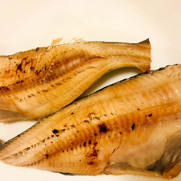 フライパン クッキングシートでほっけ焼き方 2尾 レシピ 作り方 By なりこかあちゃん 楽天レシピ フライパン クッキングシートでほっけ焼き方 2尾 レシピ 作り方 By なりこかあちゃん 楽天レシピ